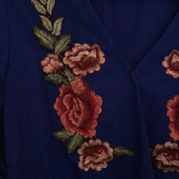 Chiffon blouse - Picture 2 of 3